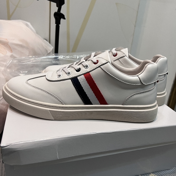 male White classic Size 42 Shoes Thom Browne - Picture 3 of 7